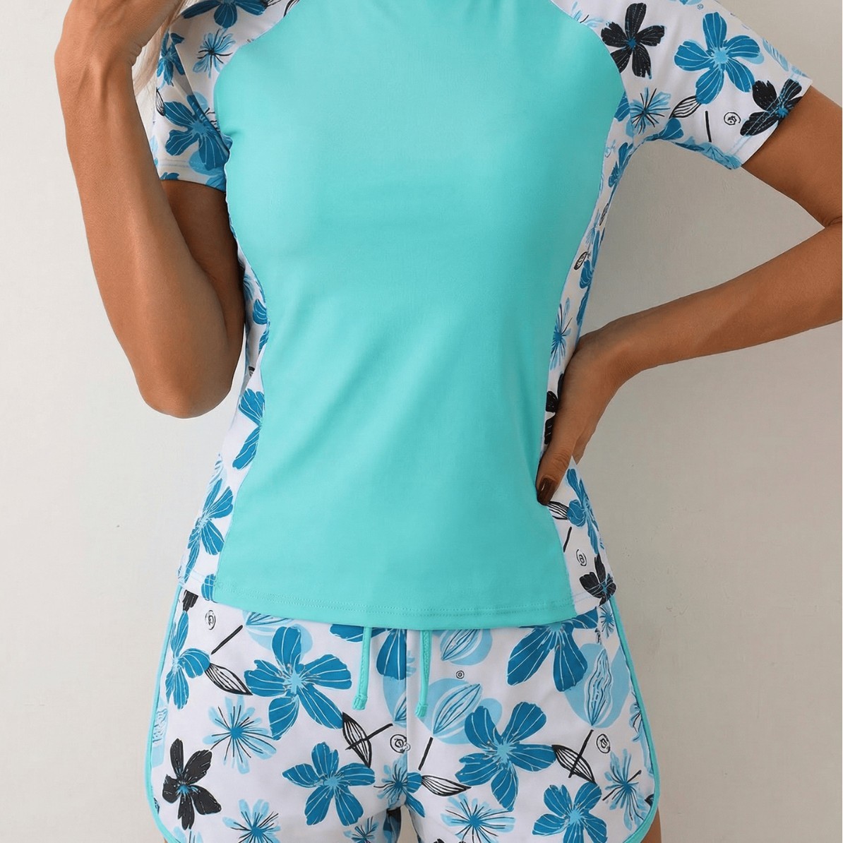 Tankini Feminino com Shorts, T - Shorts avaliação e preço